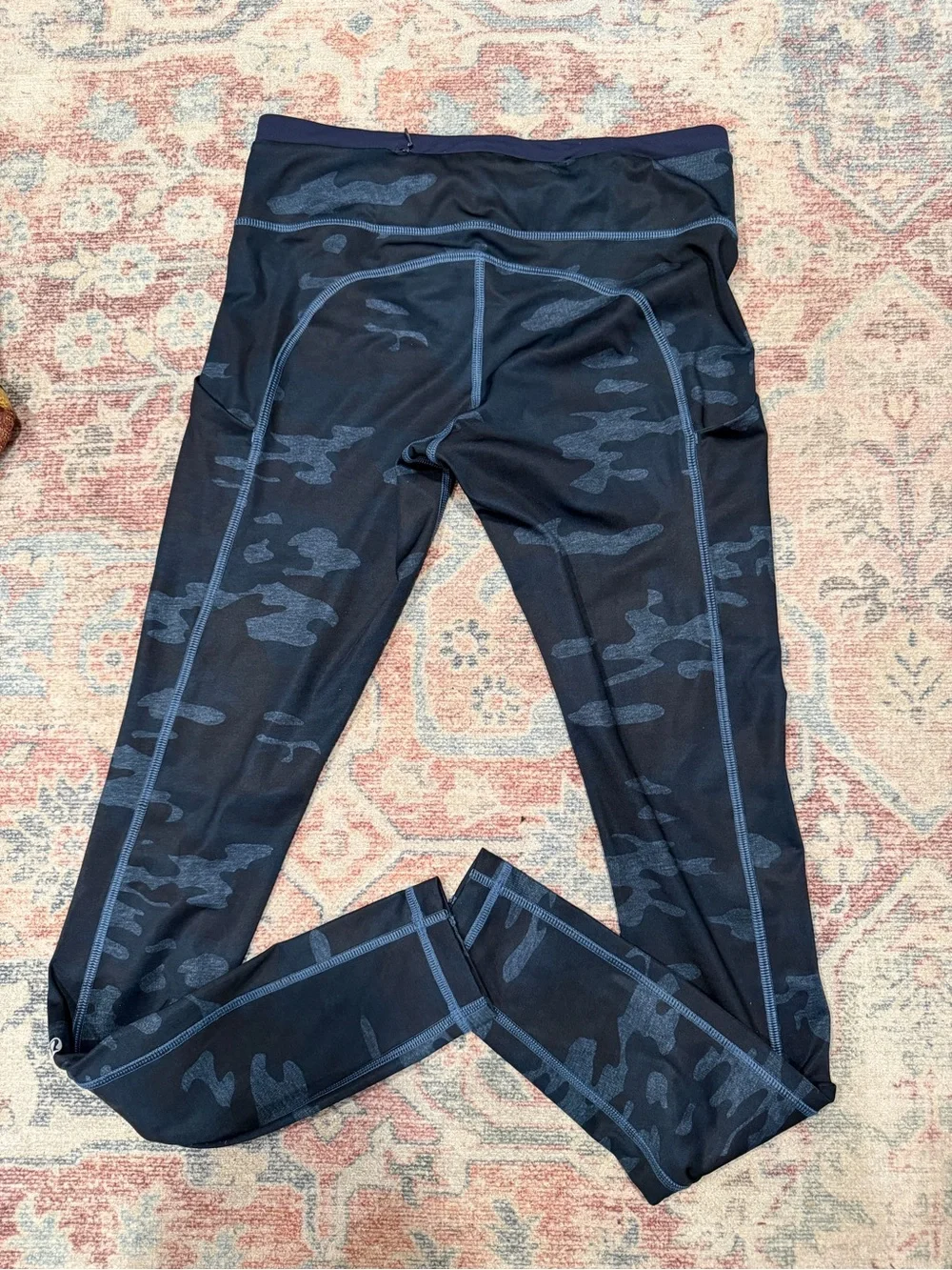lululemon athletica Black and Navy Camo Performance Leggings